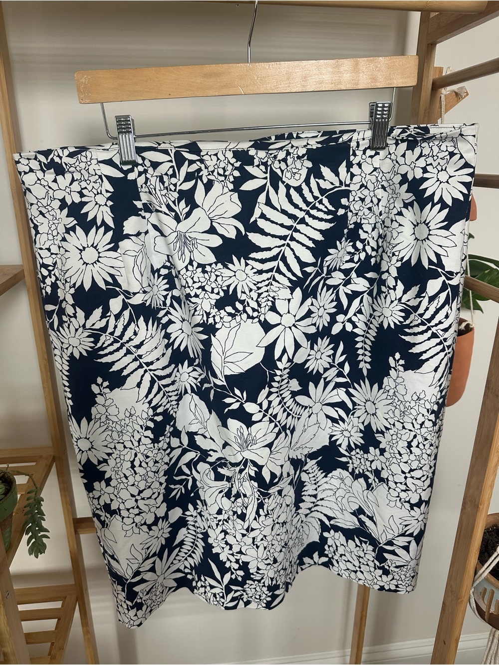 Boden Floral Pencil Skirt